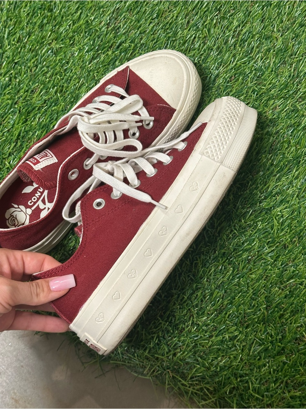 Converse Chuck Taylor All Star Lift Hearts Red Platform Sneakers Size 6.5